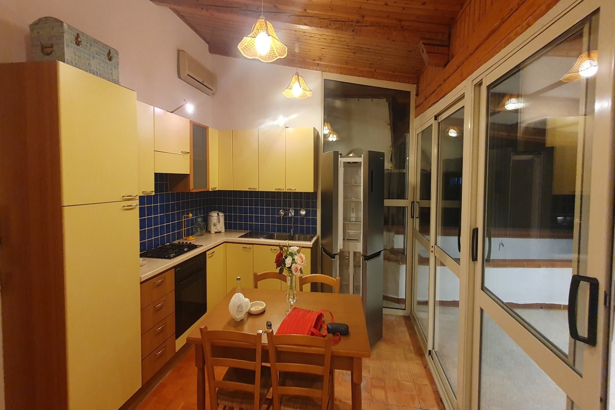 6 cucina.jpg
